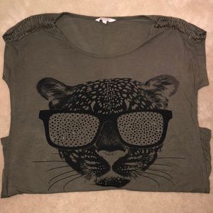 Leopard face print green top
